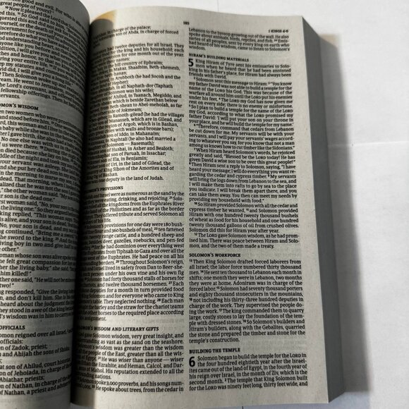 Holy Bible for kids 2023 like new softcover Standard Bible Edition - Picture 2 of 4